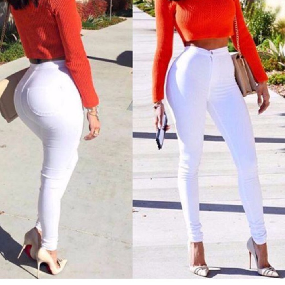 FASHION NOVA HIGH WAISTED WHITE JEANS SIZE 11
